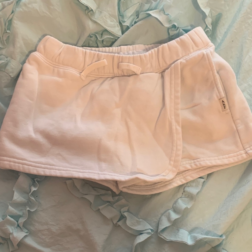 abercrombie kids White Fleece Waistband Sweat Skort size 9/10